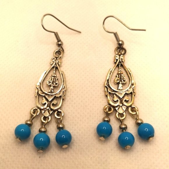 Silver tone faux turquoise earrings - Picture 1 of 4